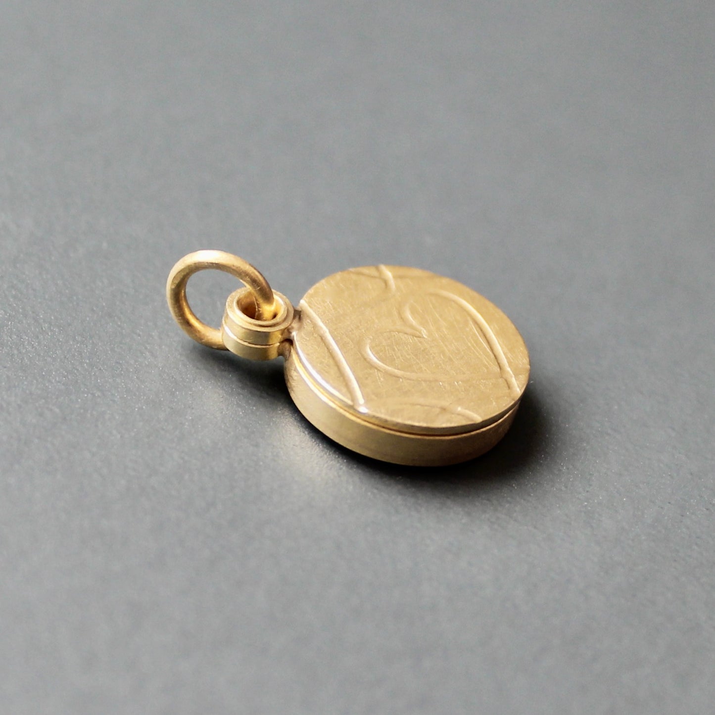 Foto Medaillon Herz aus 750er Gold – Schmuck für Partnerin, Ehefrau, Freundin