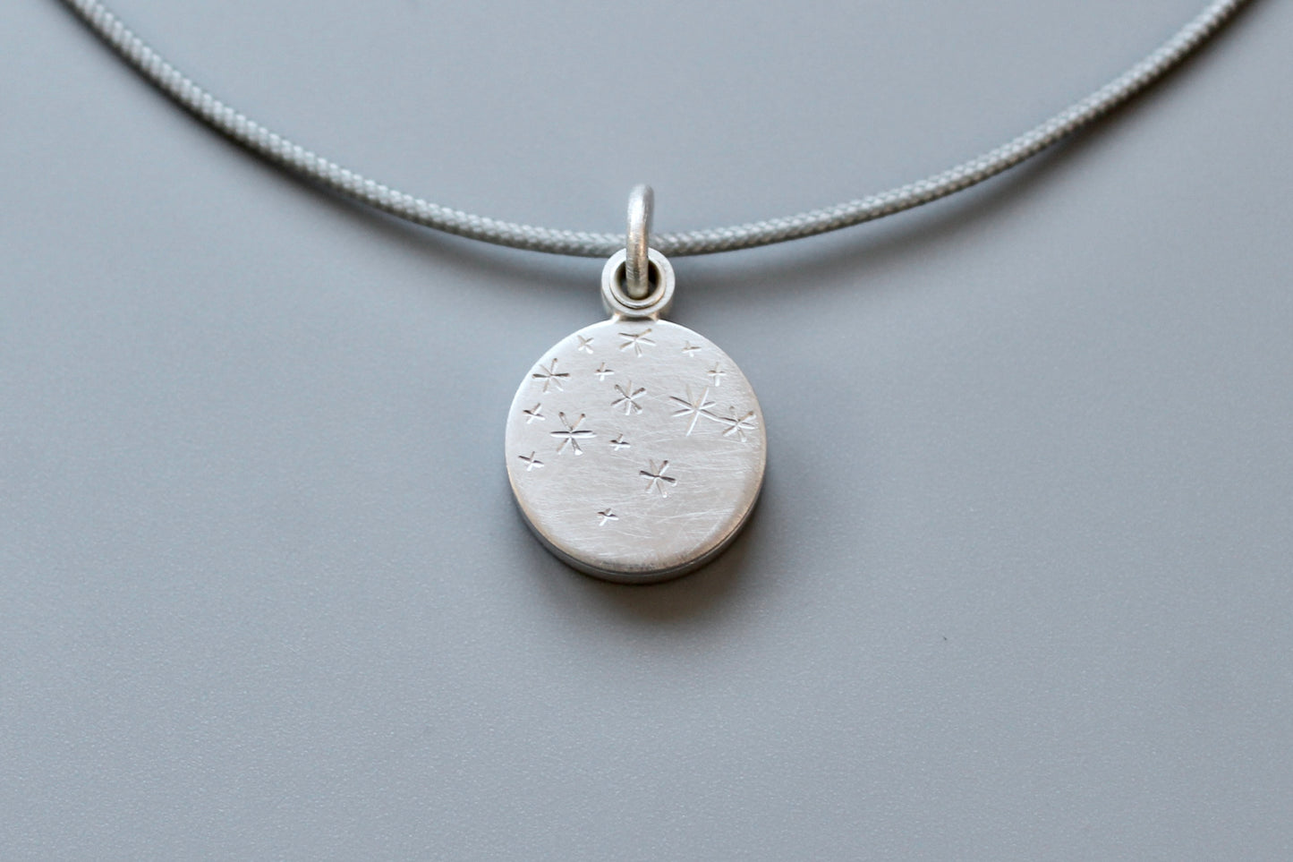 romantisches Sterne Medaillon für ein kleines Foto aus Sterling Silber