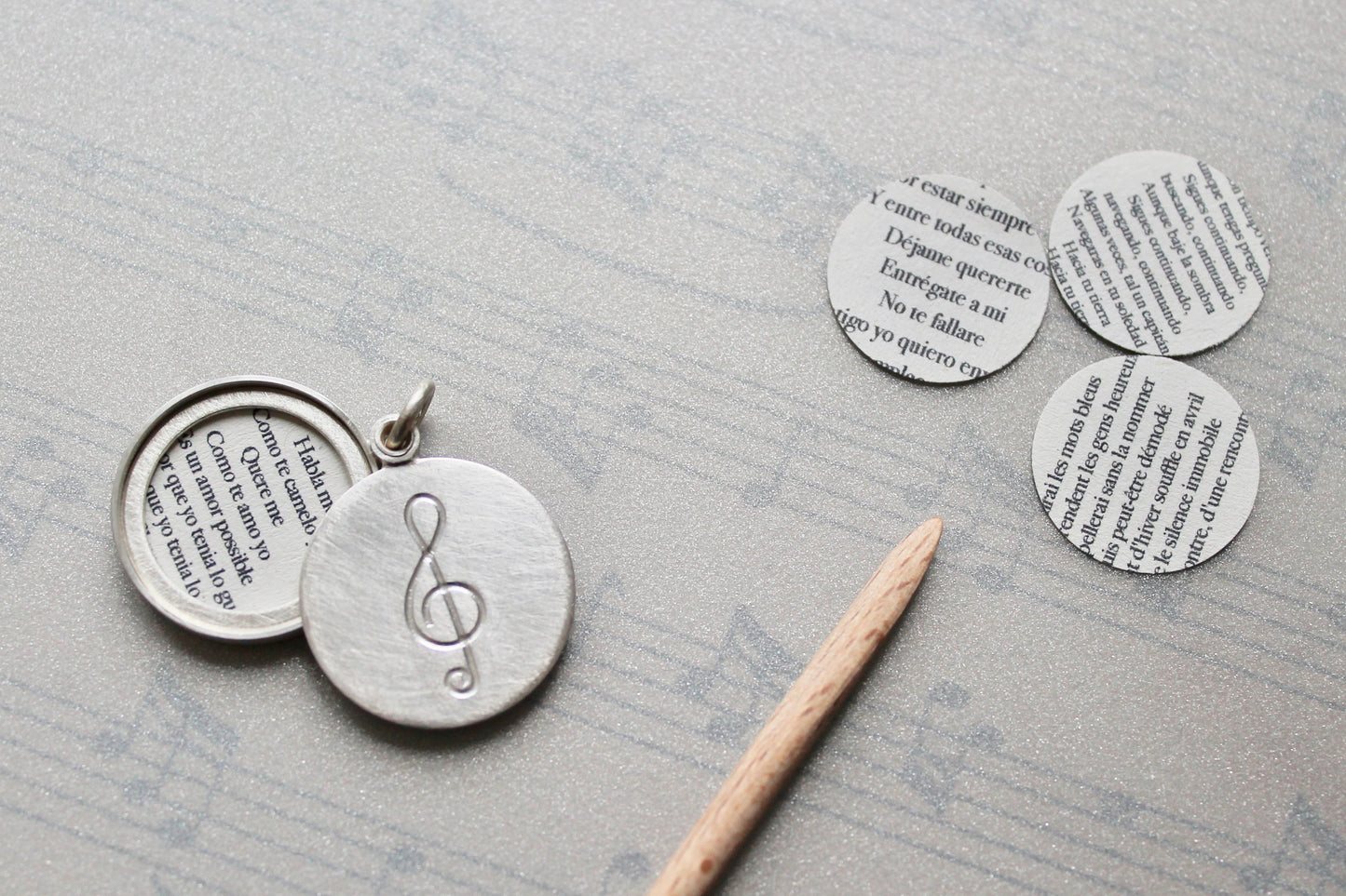 sterling silver photo locket with clef for music lovers