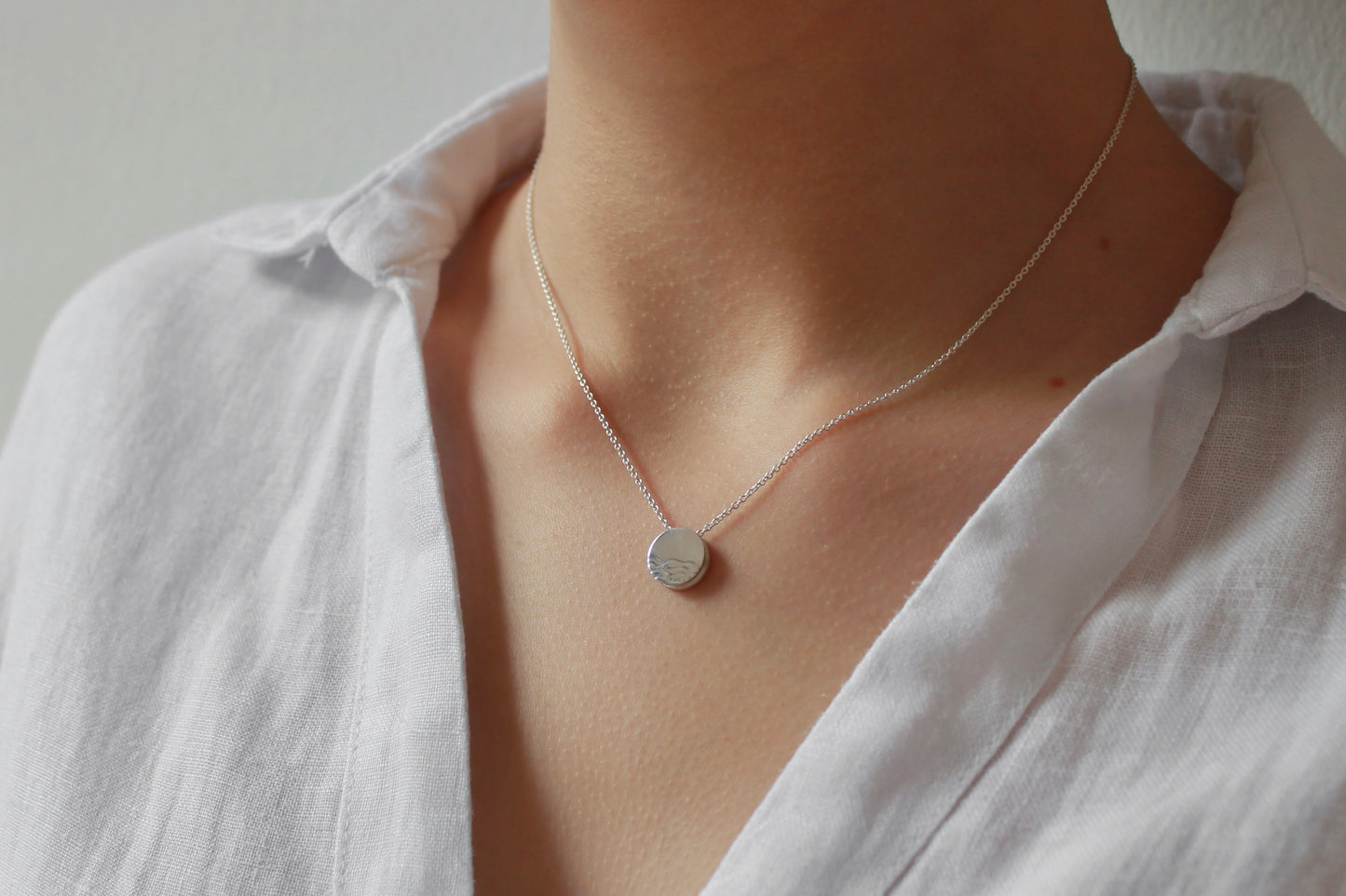 maritime Silberkette mit doppelseitigem Anhänger Wellen