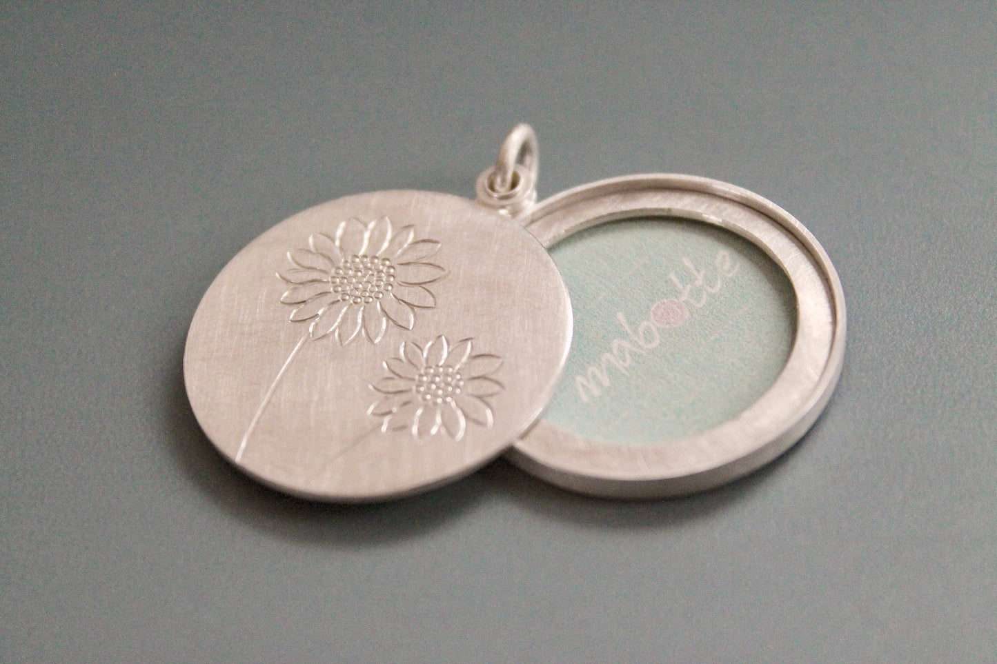 florales Medaillon für ein Foto mit Sonnenblumen aus Sterling Silber