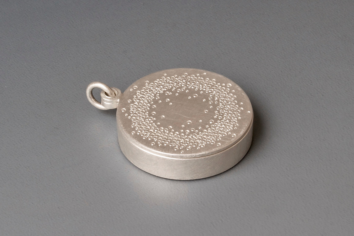 einzigartiges Glasmedaillon Sonne Mond und Sterne aus Sterling Silber