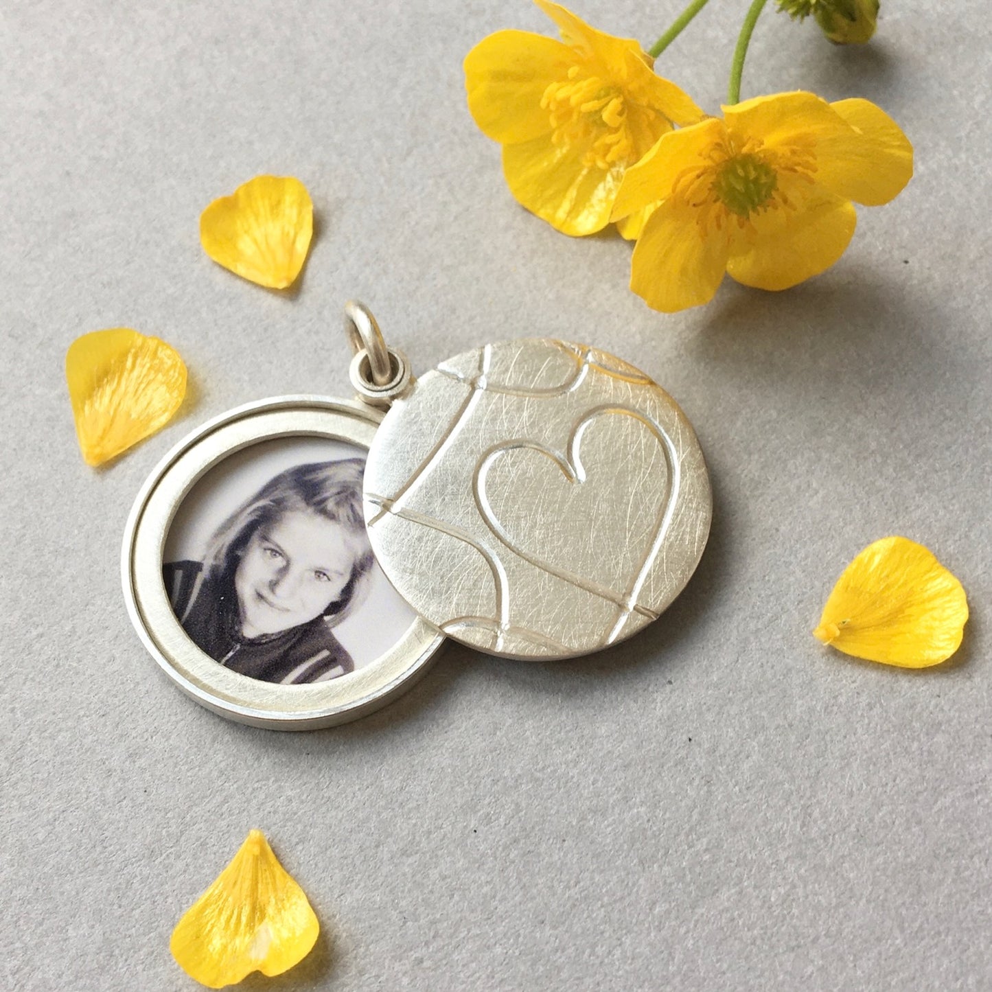 modern love locket for one picture in sterling silver with elegant heart design