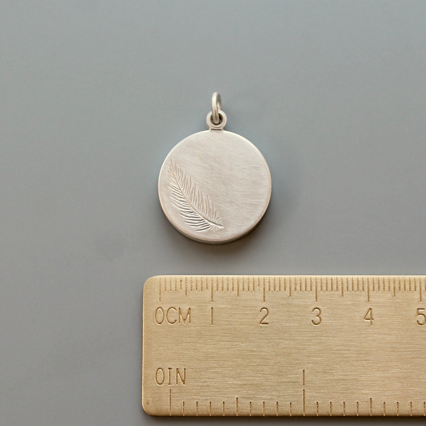 poetic feather locket Sterling Silver – photo pendant - remembrance locket