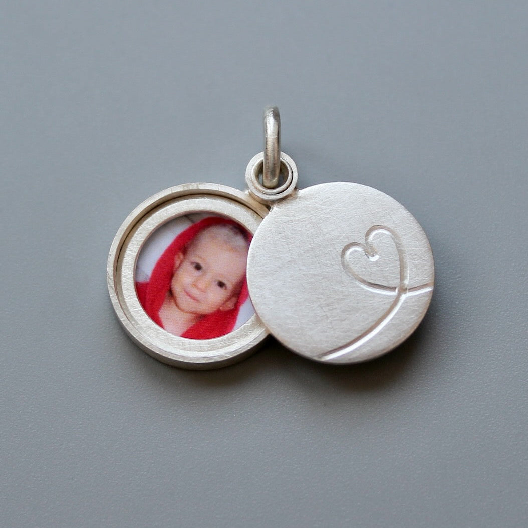 small silver heart locket for one photo