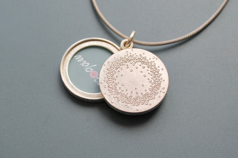 beautiful mabotte silver locket for two photos 1000 dots design